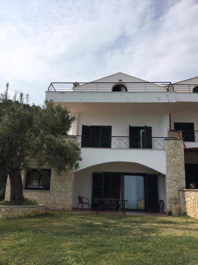 Villa Kalandra Exterior photo